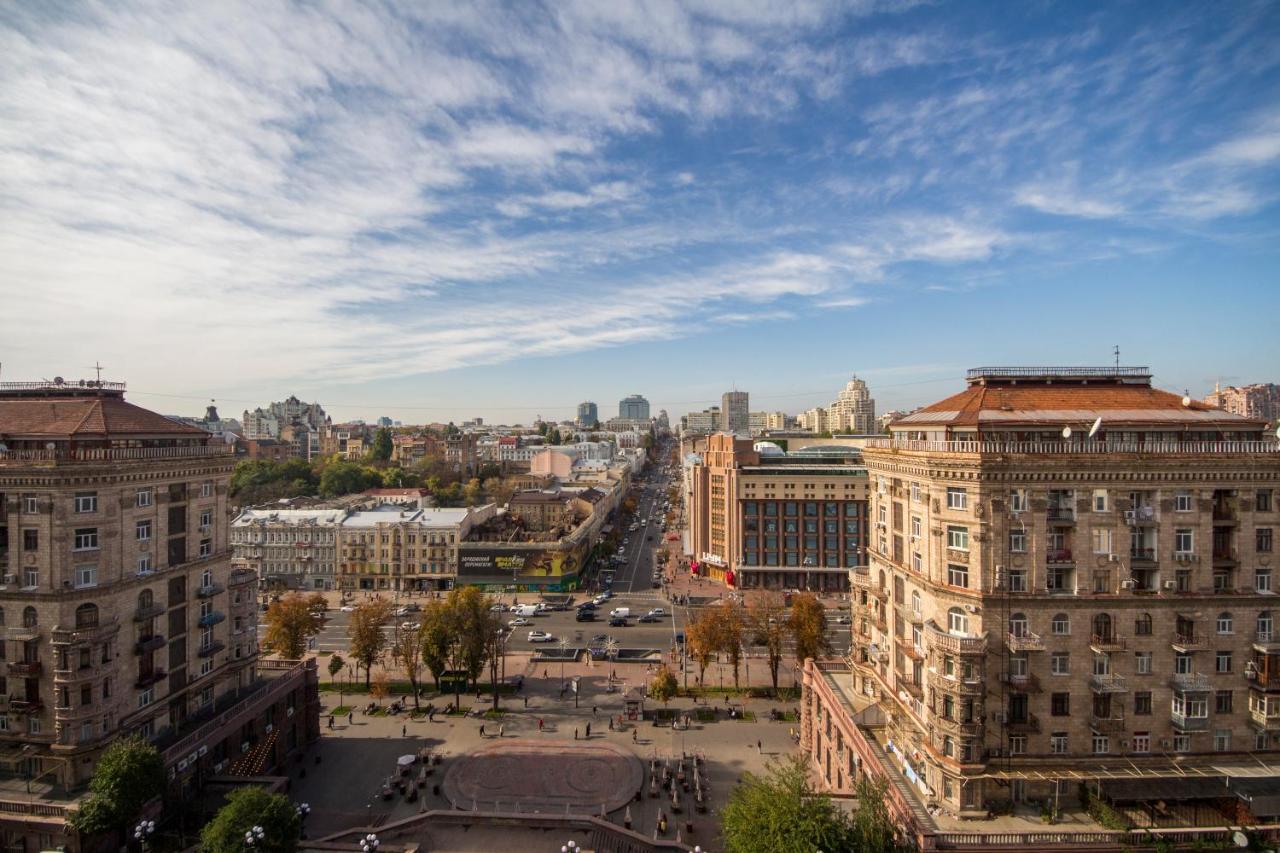 Central Apartments On Khreschatyk Kiev Bagian luar foto
